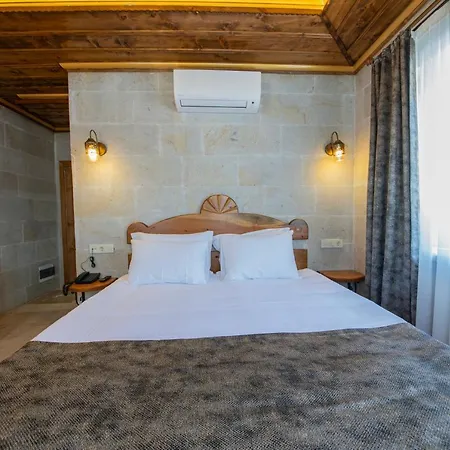 Remus Romulus Cappadocia * ウチヒサール