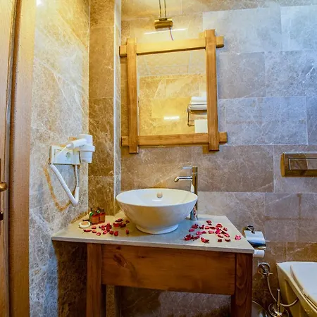 Remus Romulus Cappadocia * Üçhisar