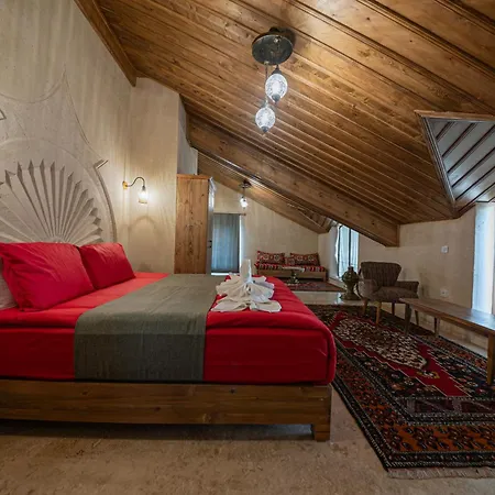 Remus Romulus Cappadocia ウチヒサール