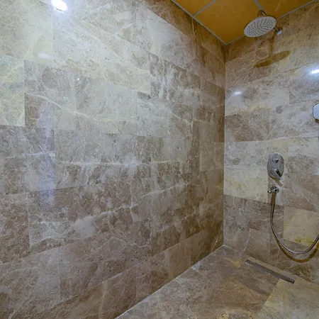 ホテル Remus Romulus Cappadocia