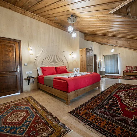 Remus Romulus Cappadocia Uchisar