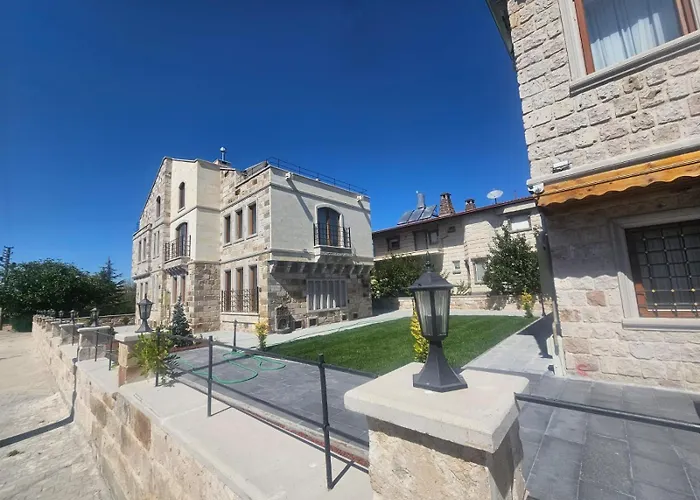 Remus Romulus Cappadocia Учисар