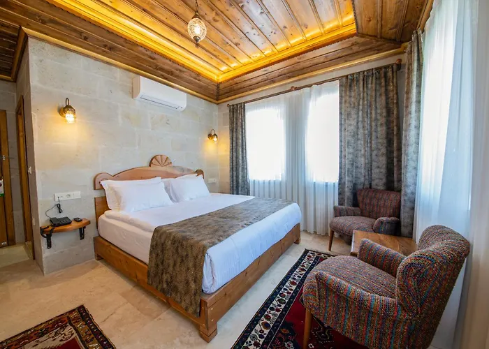 Remus Romulus Cappadocia Учисар